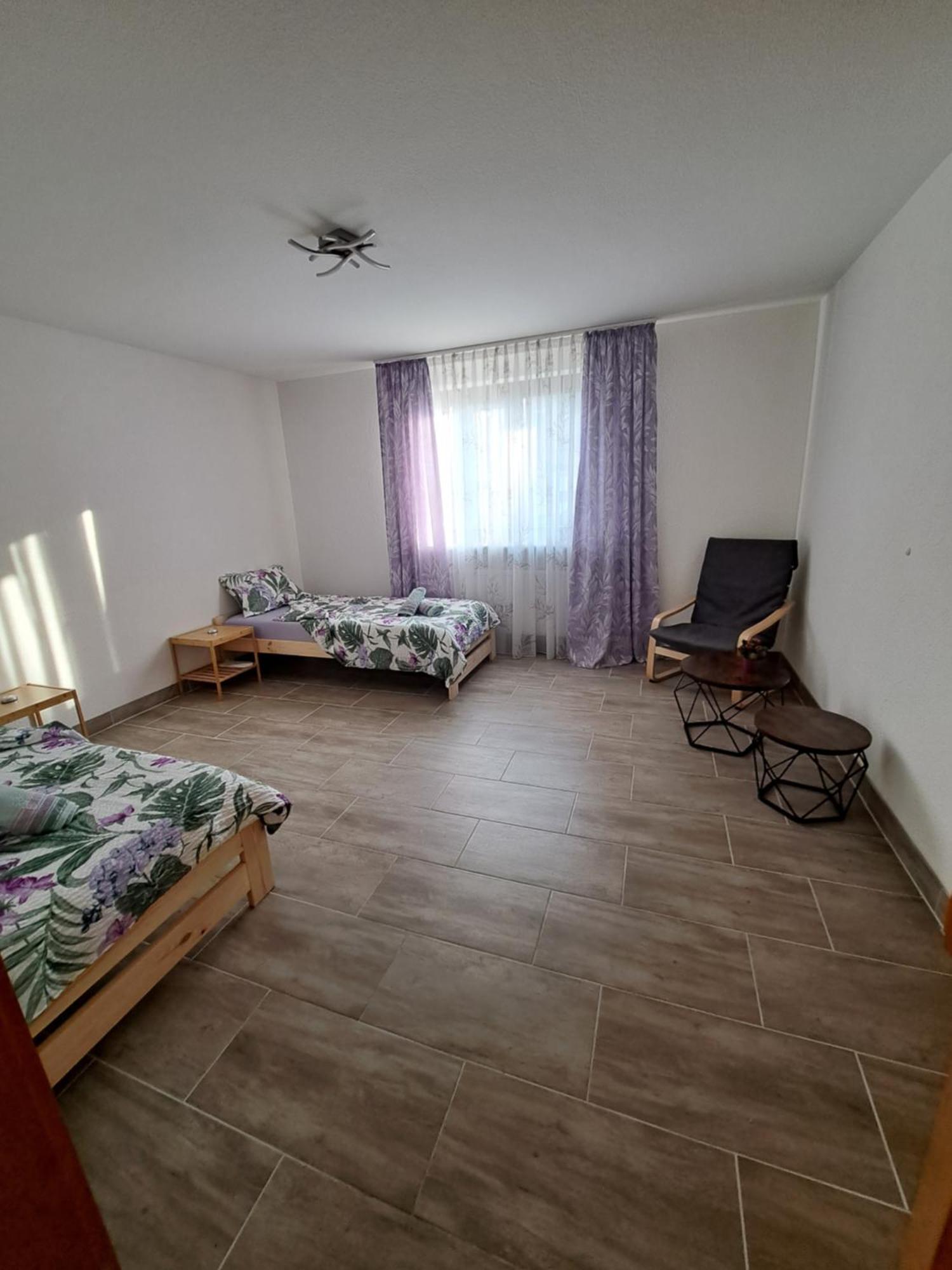 Wohnung Mit 2 - 3 Zimmern Ballenberg エクステリア 写真