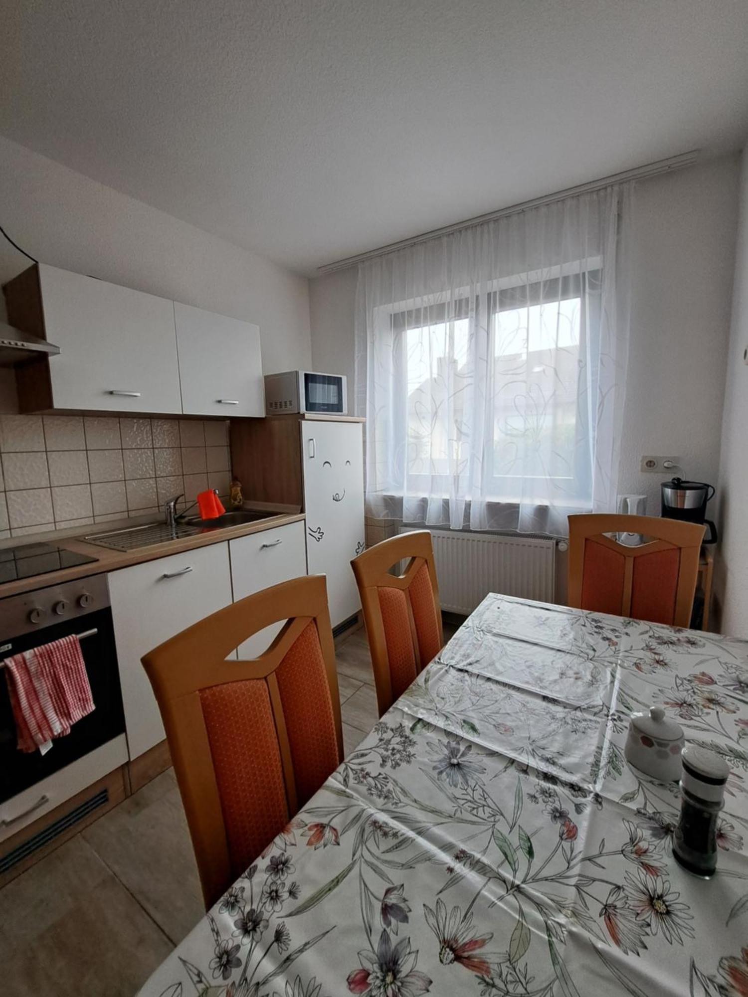 Wohnung Mit 2 - 3 Zimmern Ballenberg エクステリア 写真
